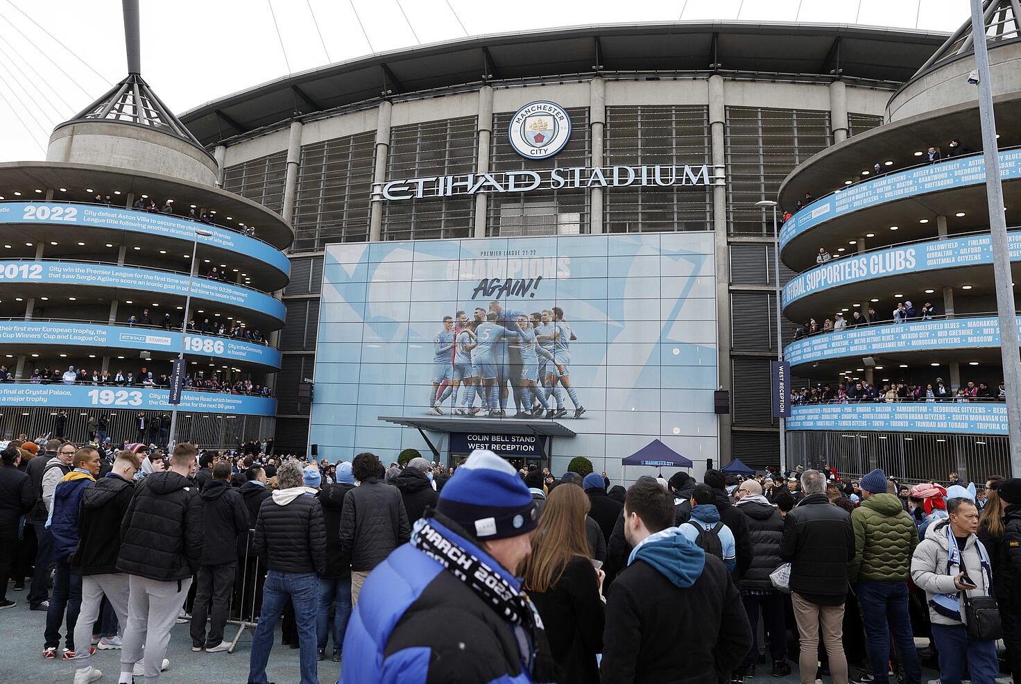 SOCCER-ENGLAND-MCI-NEW/REPORT