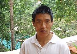 Dhondup Wangchen, cineasta tibetà que va ser condemnat en un judici secret a sis anys de presó per "incitar al separatisme".